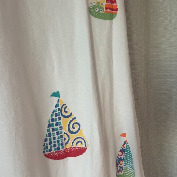 Cotton Short-Sleeved Resortwear in Sailing Motif - Picture 2 of 5